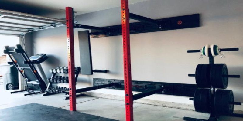 Image of someone's home gym.